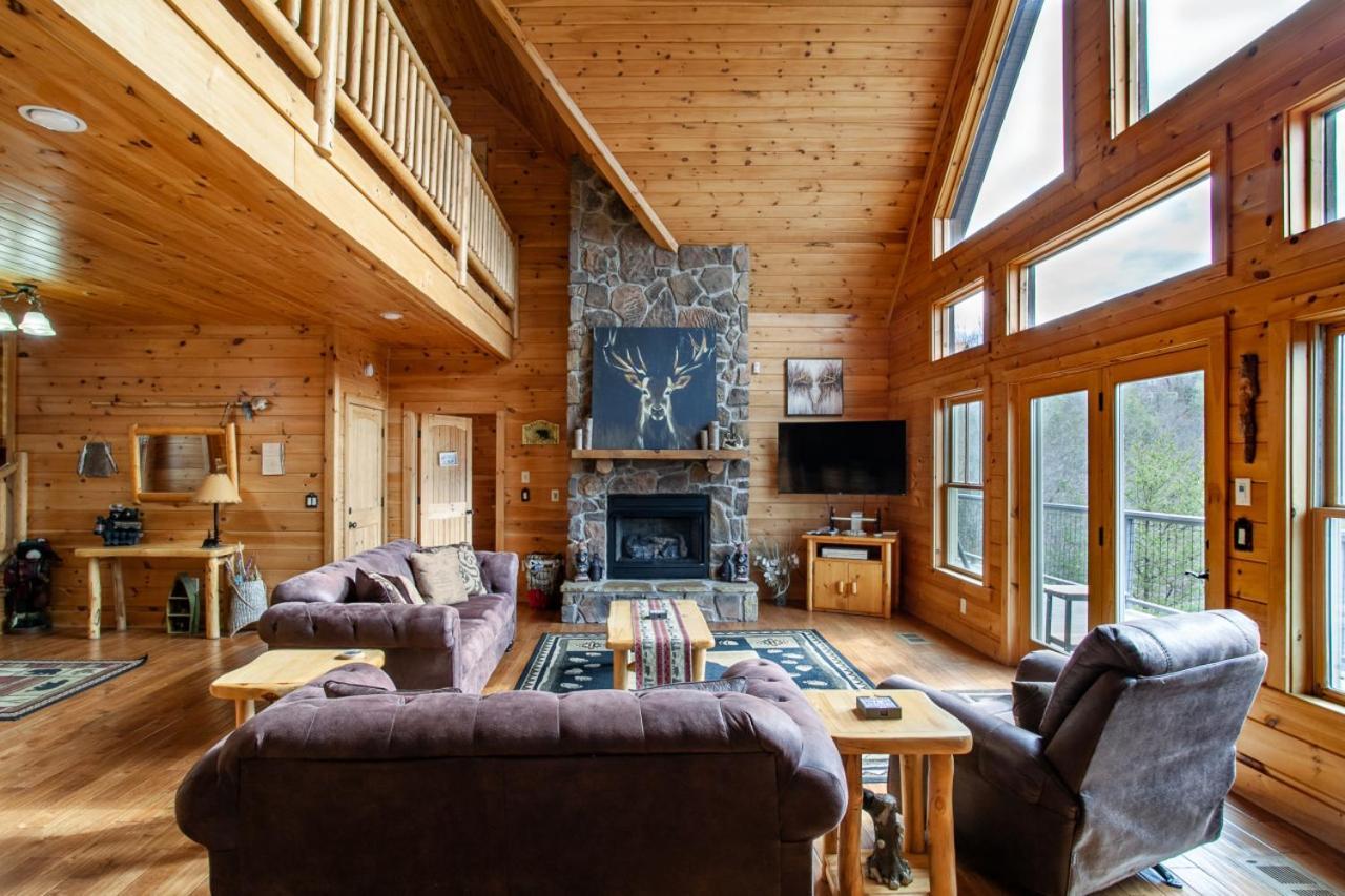 Black Bear Reserve - Mtn View, Hot Tub, Game Room Sevierville Exterior foto